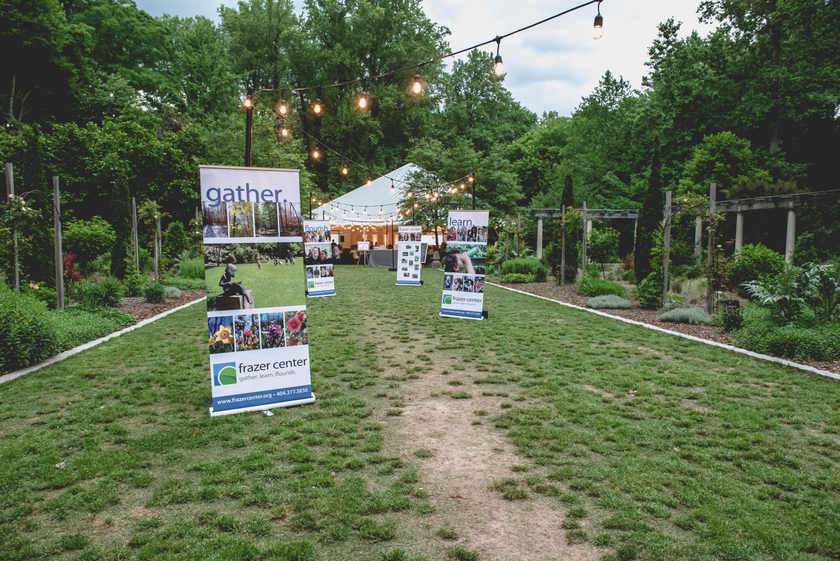 Gather in the Gardens 2019. Photo by Allison White of Familiar Roots Photography