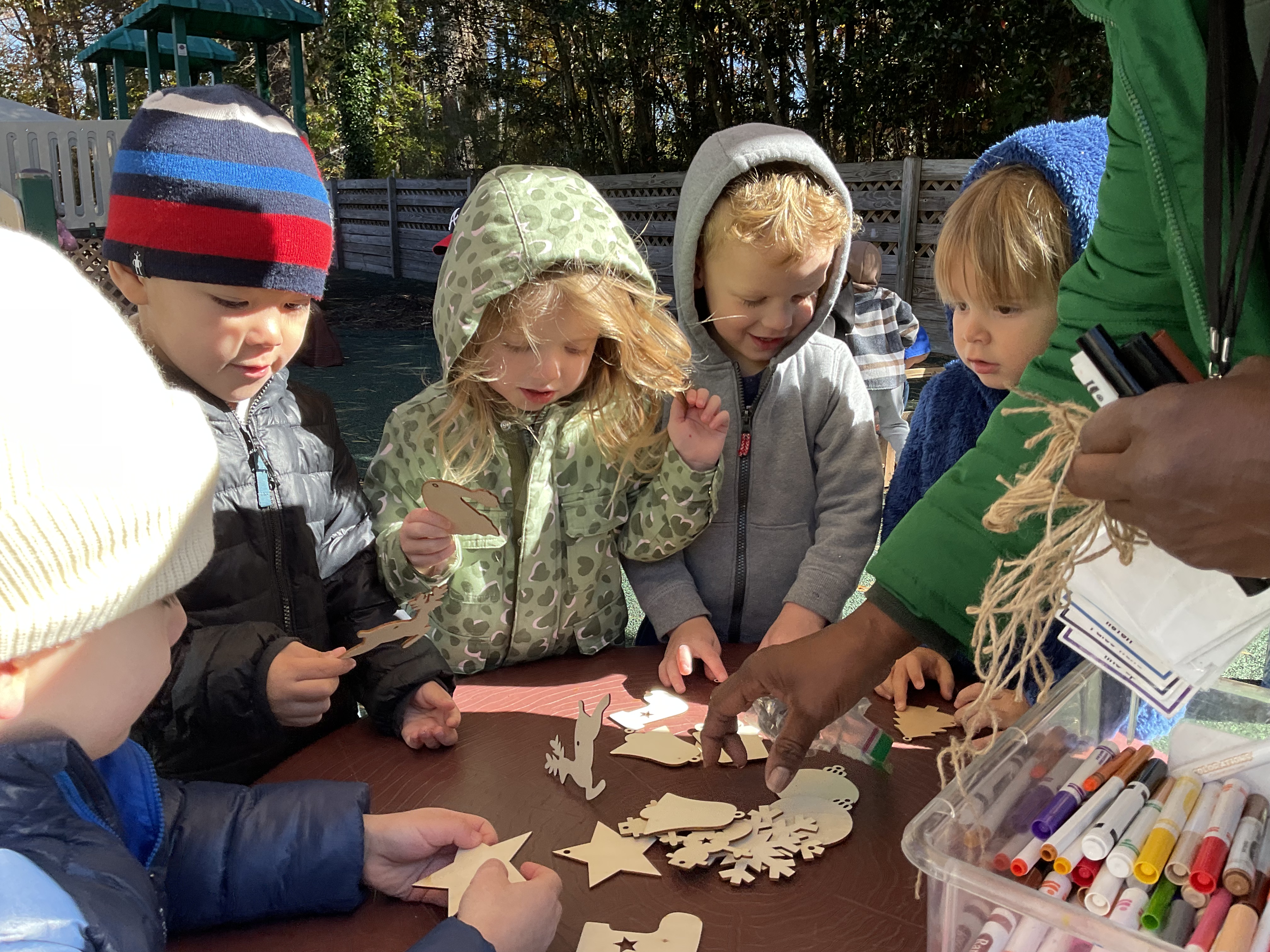 Some of Frazer’s children are getting in on the fun.