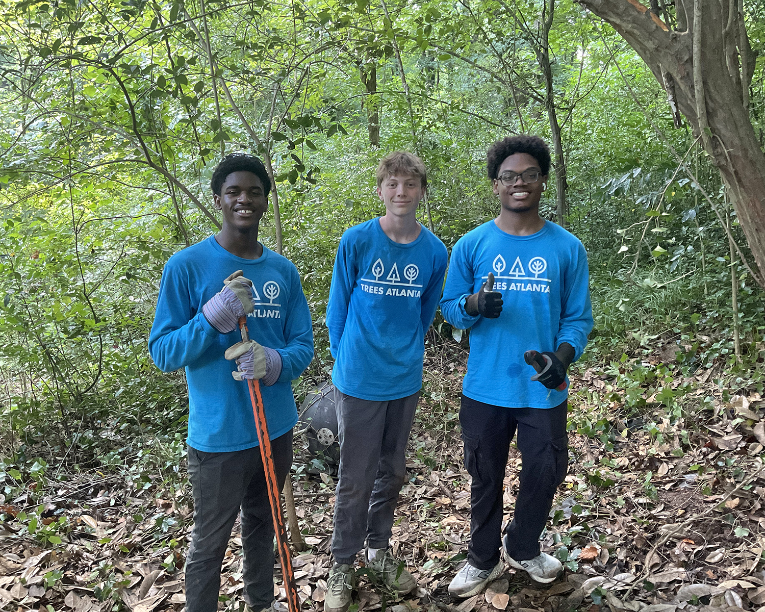 More members of the Trees Atlanta Youth Tree Team.
